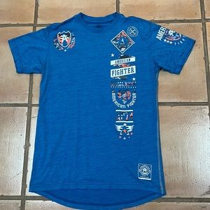 Elongated bottom American Fighter Blue shirt